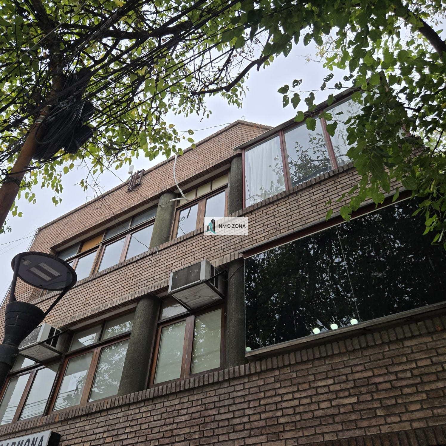 OFICINA EN ALQUILER FRENTE A PLAZA ESPAÑA, CIUDAD, MENDOZA