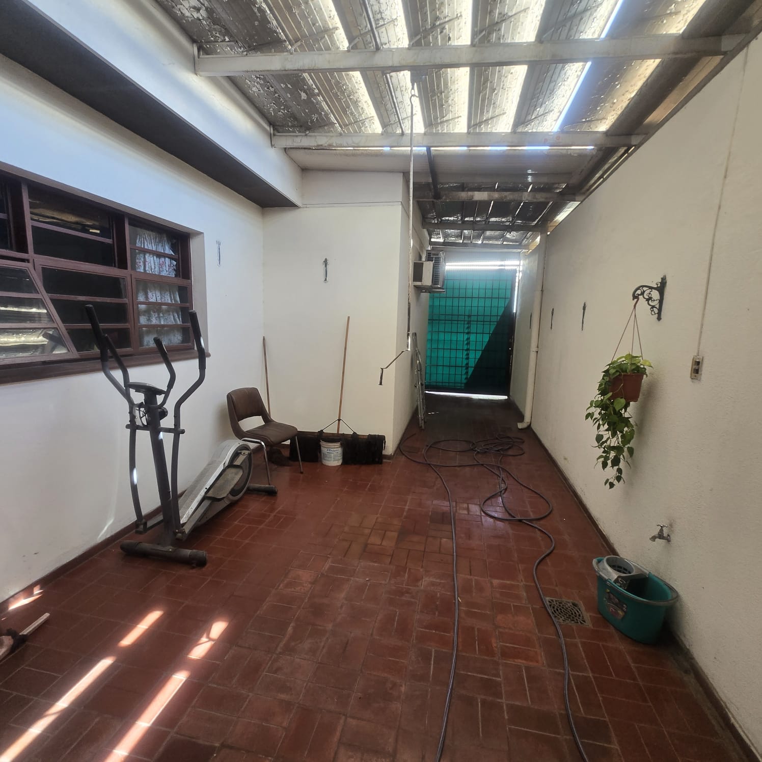 CASA EN ALQUILER EN LATERAL AV. ACCESO ESTE, VILLANUEVA, GUAYMALLÉN, MENDOZA