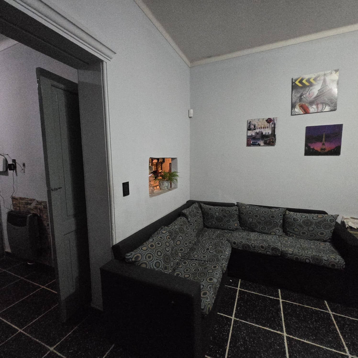 CASA ESQUINA EN VENTA EN SEXTA SECCION, CIUDAD, MENDOZA